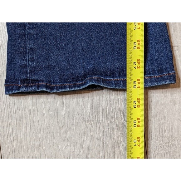 Banana Republic Women's Size 29p Dark Wash Low Rise  Bootcut Denim Jeans - Picture 12 of 13
